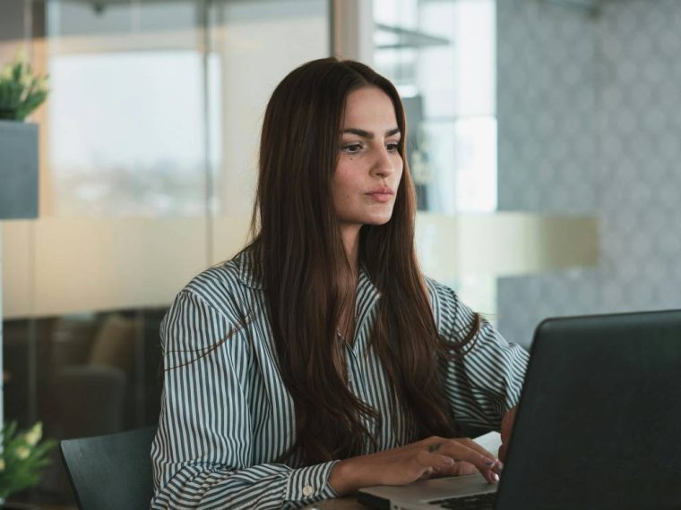 Créer une micro-entreprise facilement : guide étape par étape